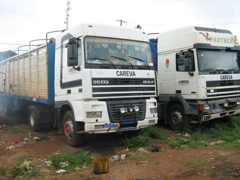 Logistique - camion de transport de  s produits agricoles de CAREVA
